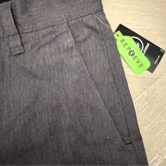Volcom Gray Flat Front Shorts Frickin Modern Straight Chino 28 - Picture 4 of 7